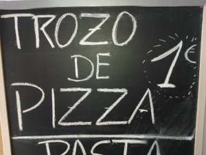 trozos de pizza de 1 euro